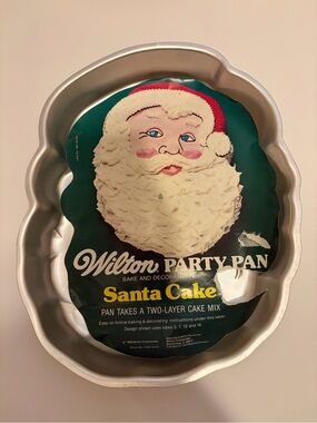 1980 Wilton Santa Cake pan mold